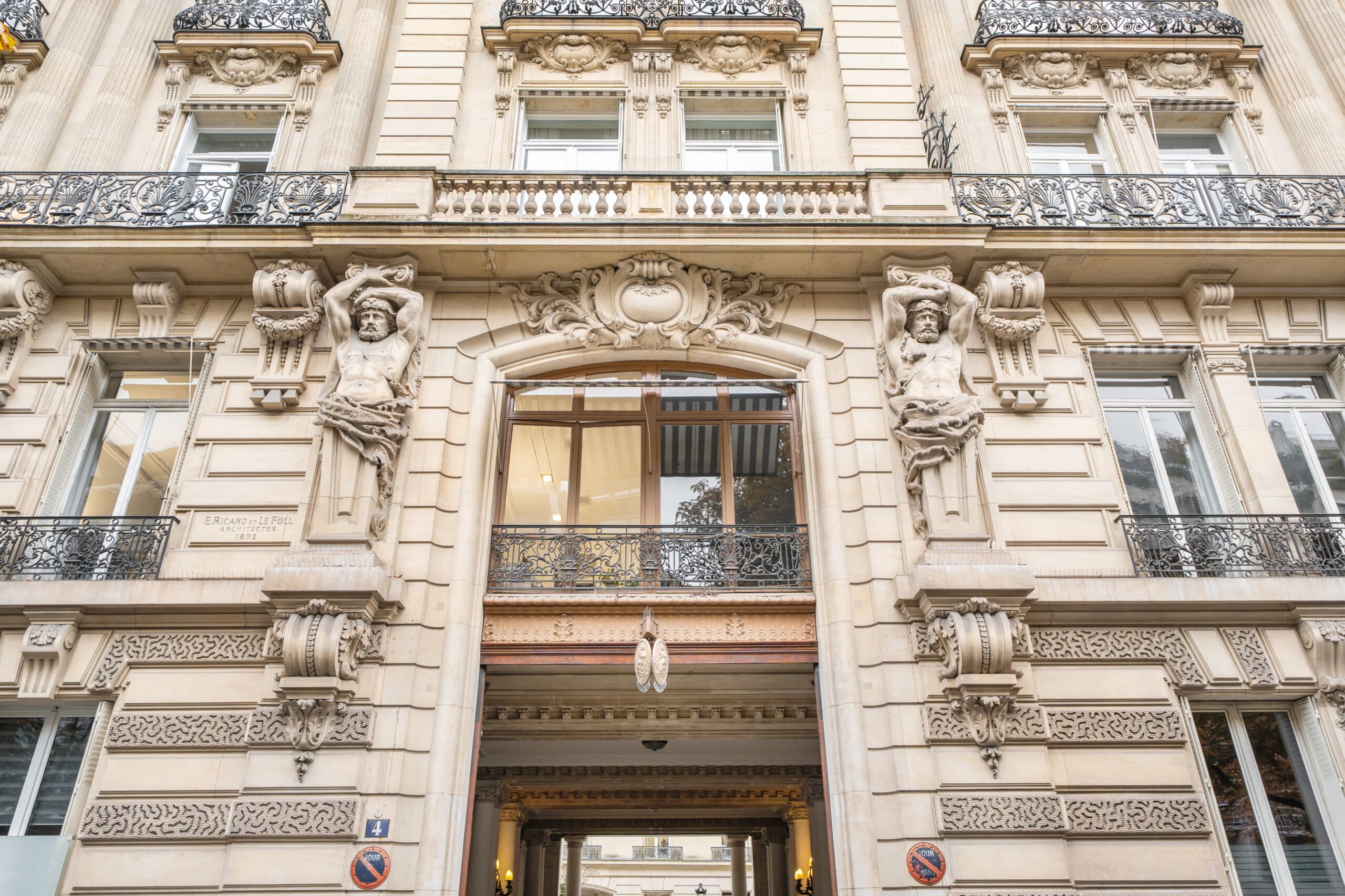 AIP01669-HDR_25085209