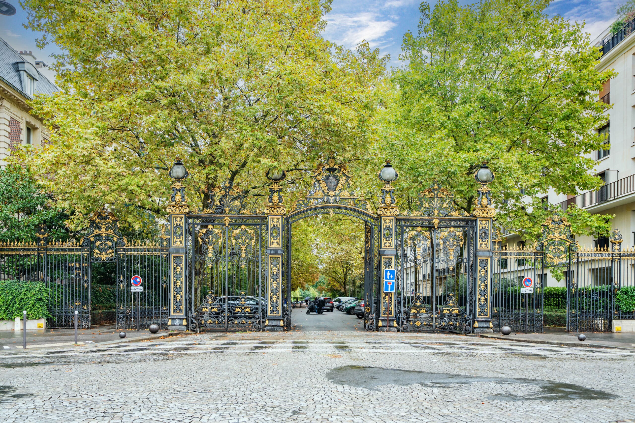 AIP01687-HDR_25085211