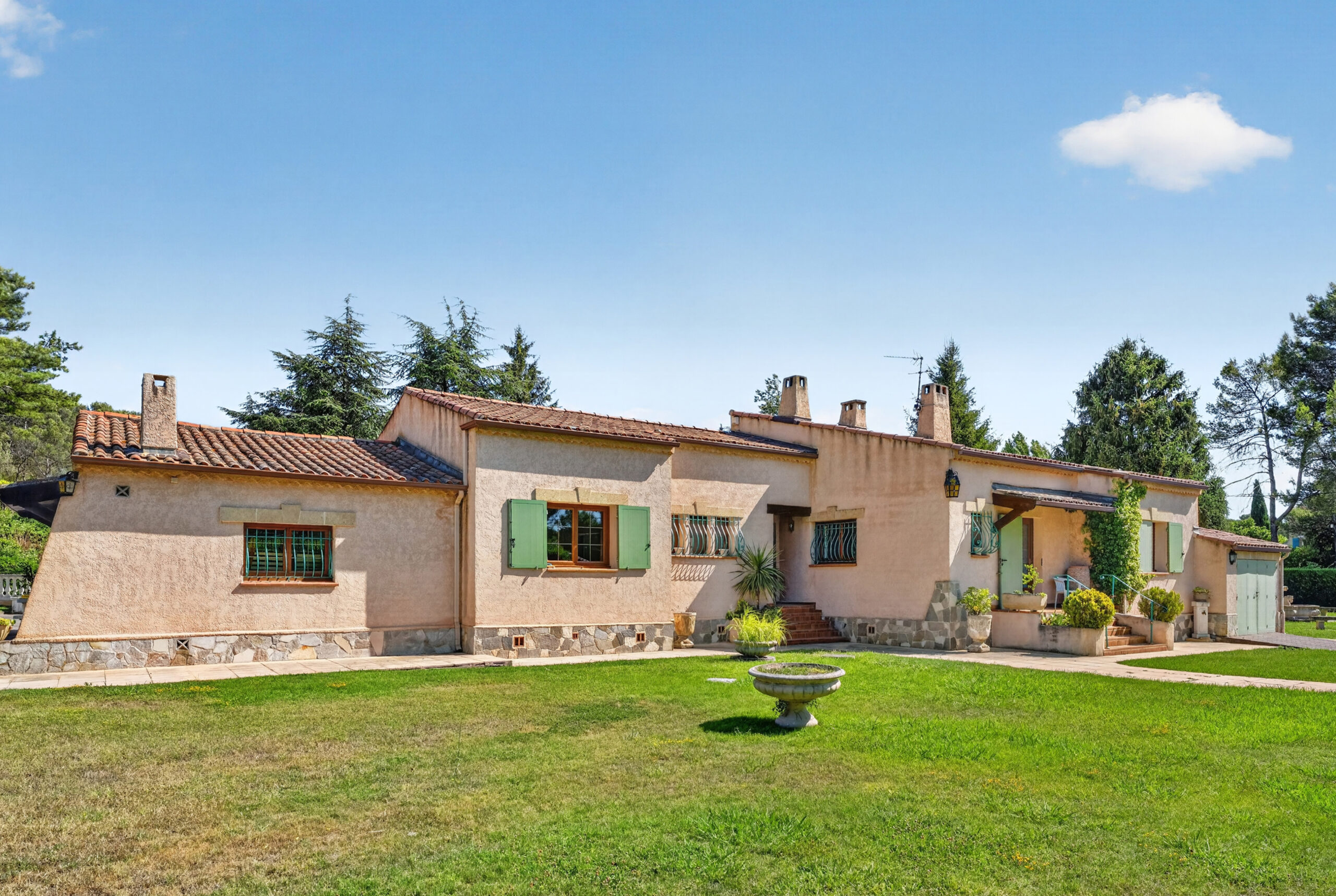 Photographe immobilier Aix en Provence - photo professionnelle de pièce de vie pour annonce immobilière
