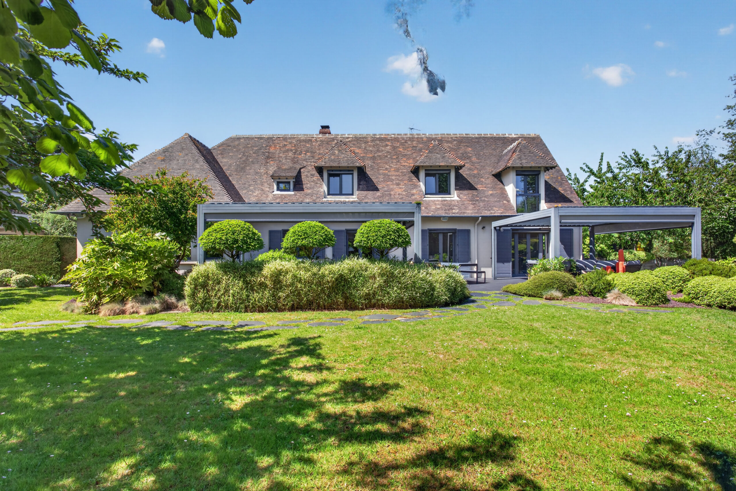 Photographe immobilier Côte Fleurie - intérieur de bien immobilier valorisé par LumyMe
