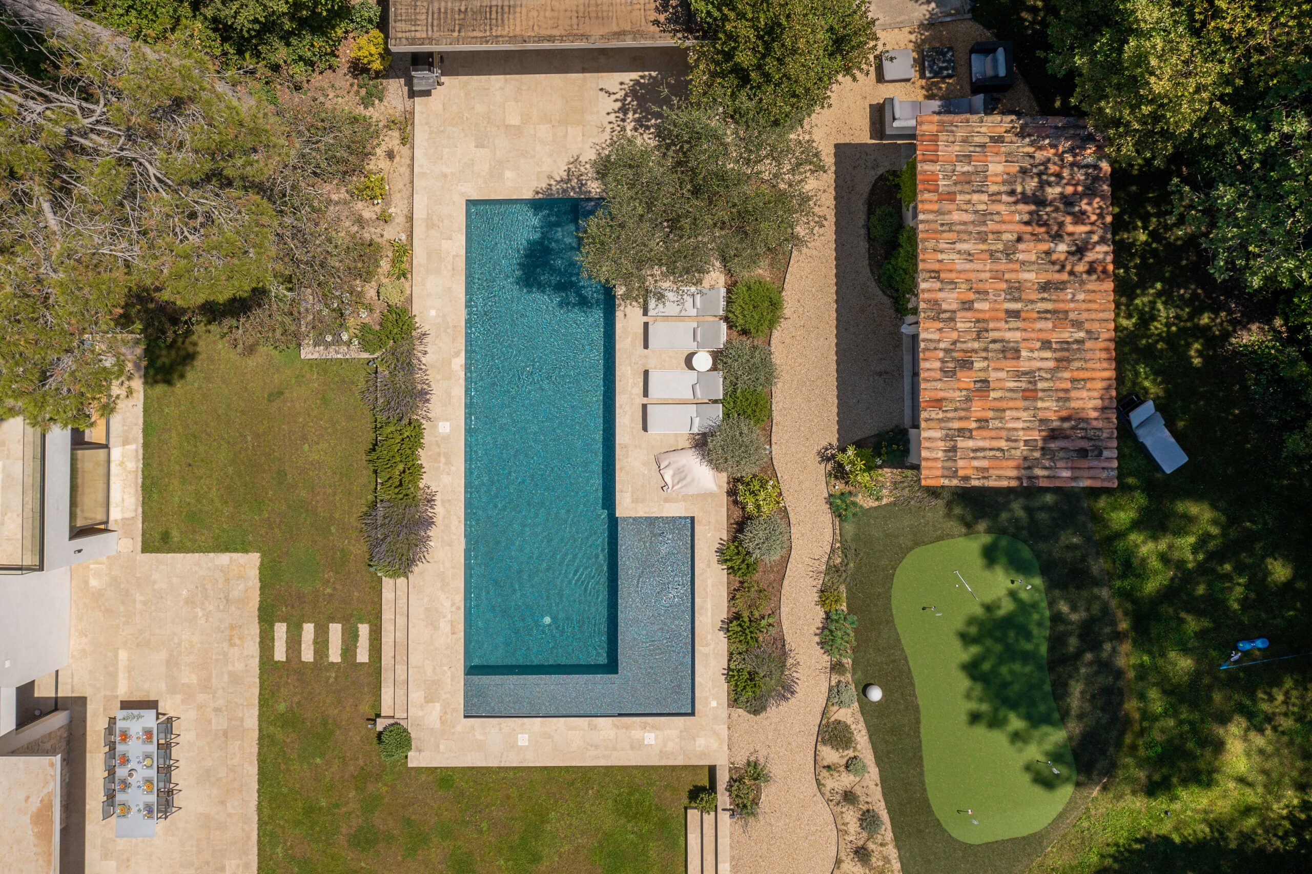 Photographe immobilier Côte d’Azur drone - vue aérienne de propriété de prestige